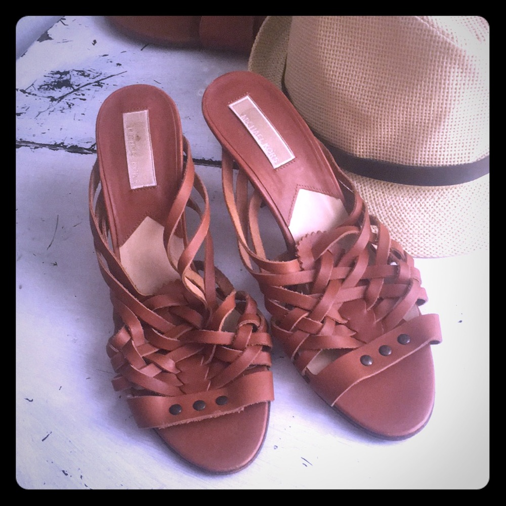 MICHAEL KORS HEELS- LEATHER